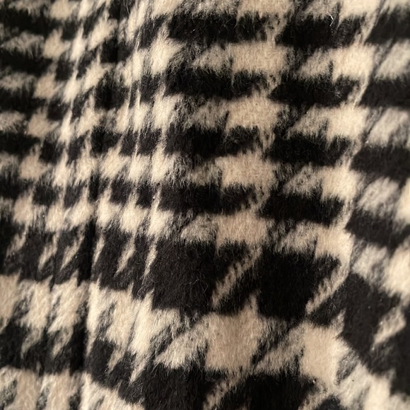 Talbots black and white cape - Picture 7 of 8